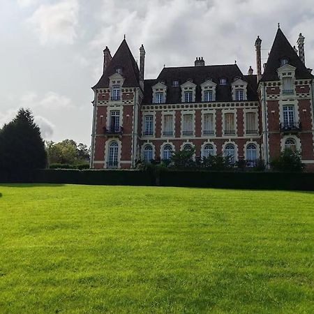 Un Appartement Dans Un Chateau Deauville Ngoại thất bức ảnh